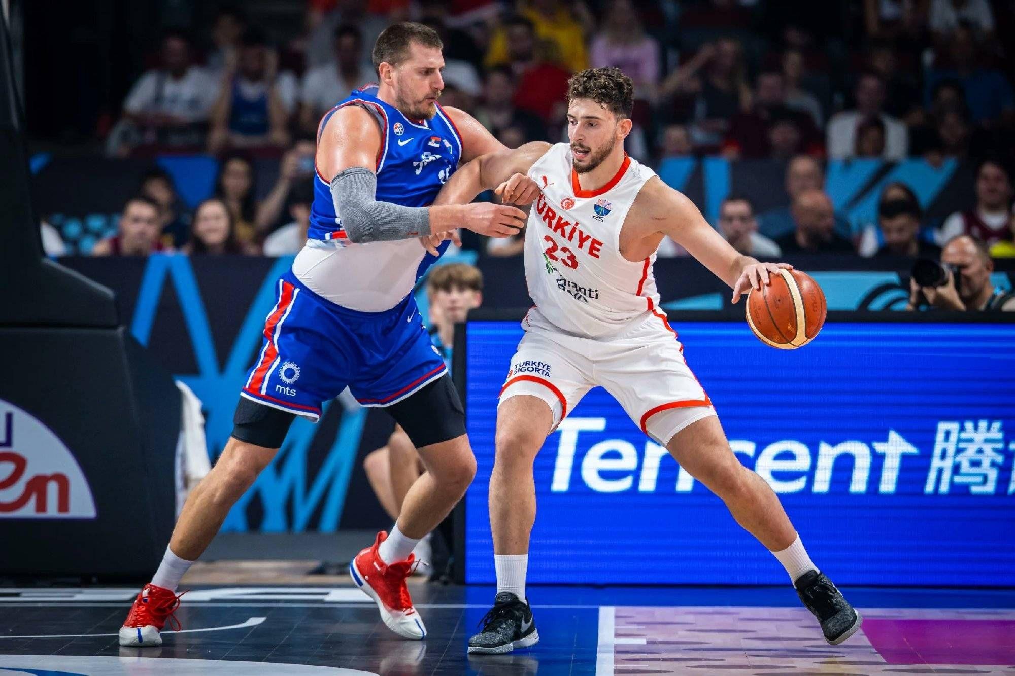 上海久事围绕亚冠绝杀压哨今晚国际米兰备战NBA常规赛，里尔转会期造点机会看傻球迷的简单介绍